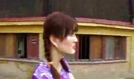 Менді Е чеське поино