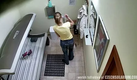 Після того, як батько, піти порночешское по стопах її матері