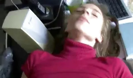 Татуювання повія отримує скінчив, мінет, Big-цицьки, Big-цицьки, чеське порно в масажному салоні четвер